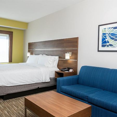Holiday Inn Express & Suites - Lake Forest, An Ihg Hotel Екстериор снимка